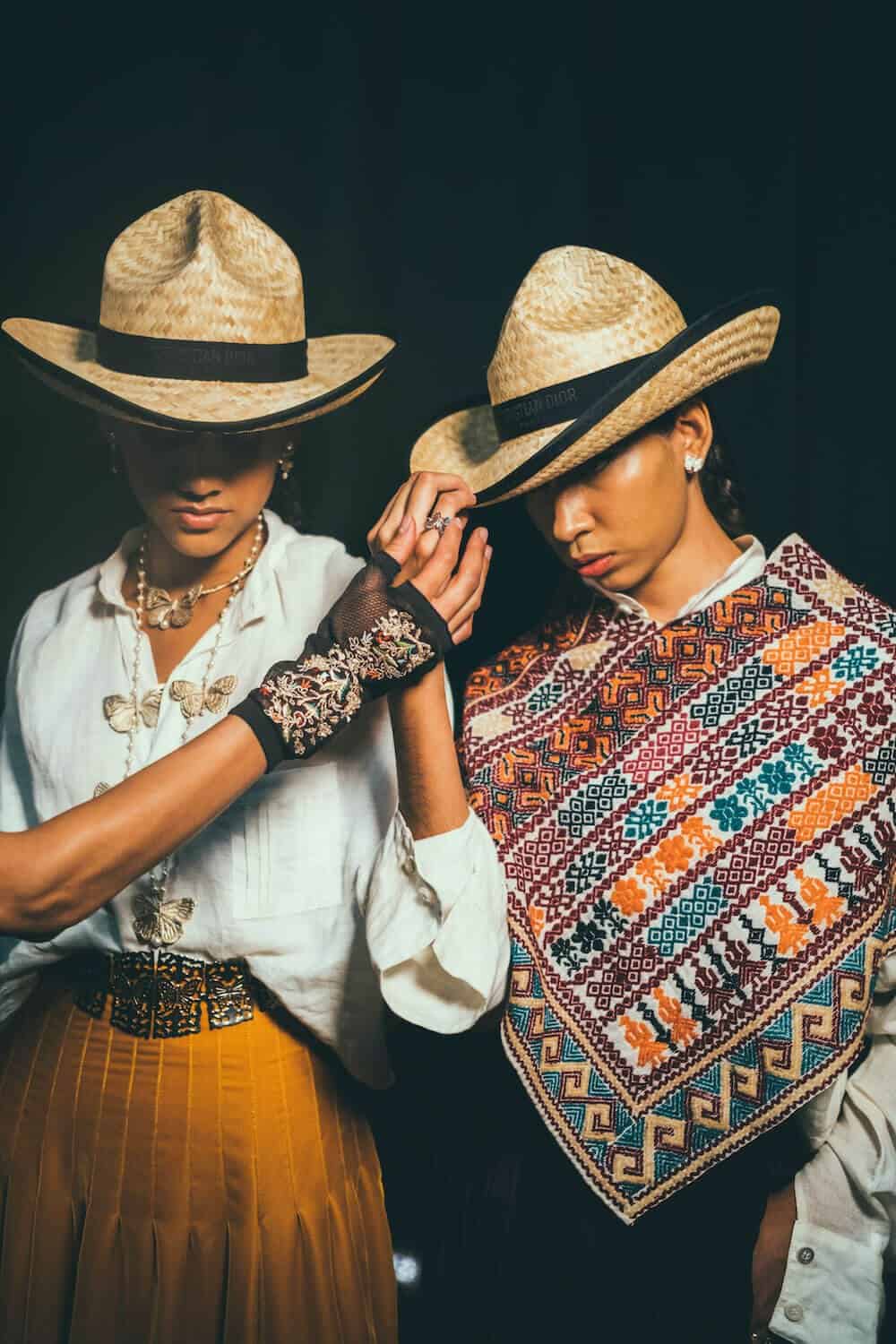 Dior: Cruise 2024 - 10 Magazine